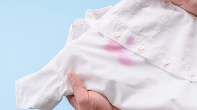 Fettfläckar på kläder