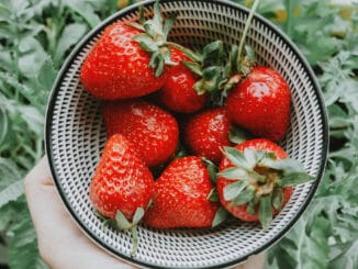 Jordgubbar och ättika
