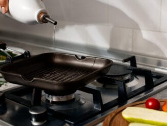 Tips till att få din gjutjärnspanna som ny igen