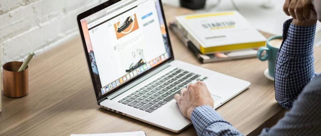 Hur man undviker utbrändhet samtidigt som man förblir produktiv i en digital värld illustration